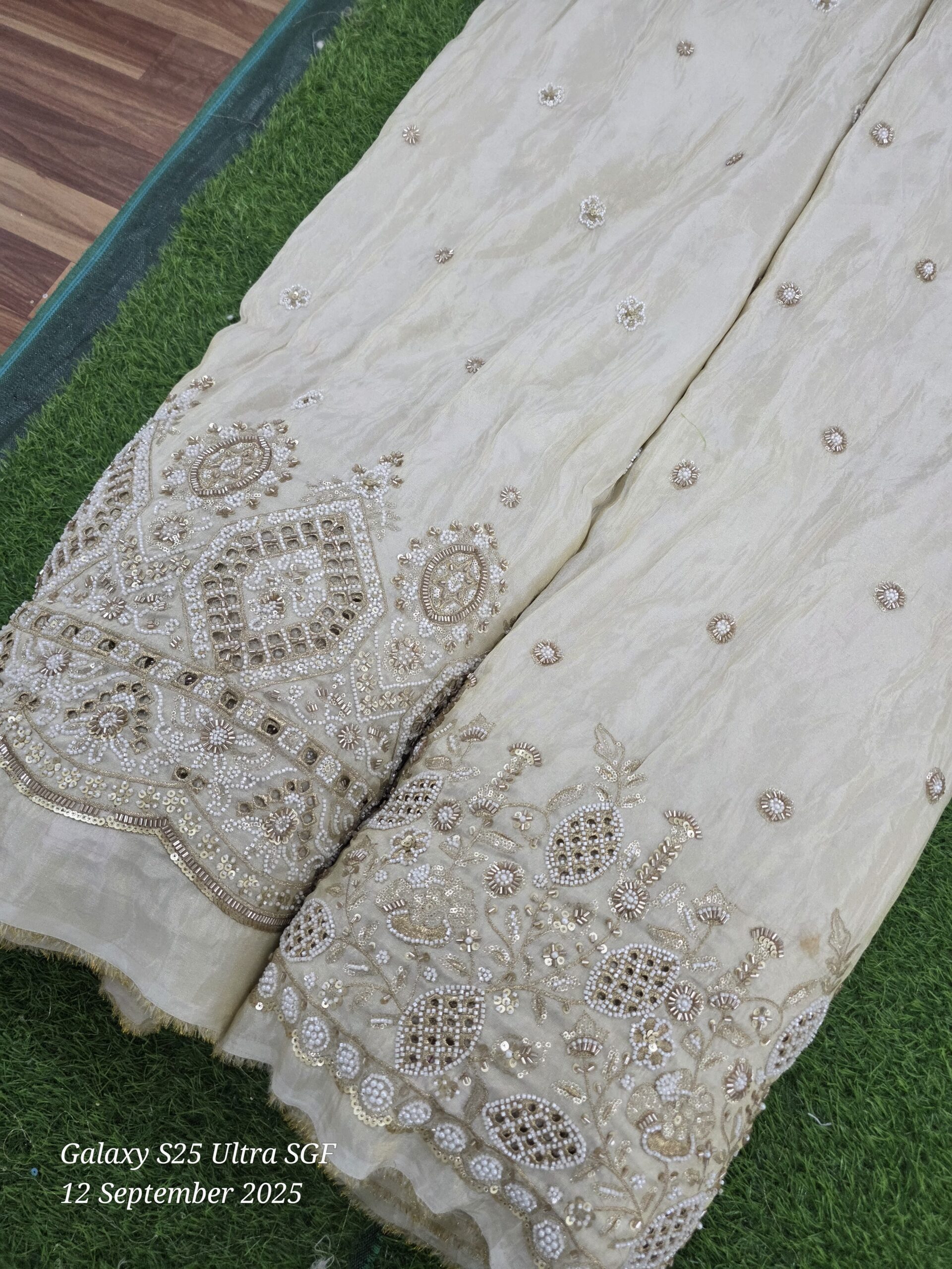 20250912_124137 simmer tisu embrodery havy beats and lazar cutting work - Image 1